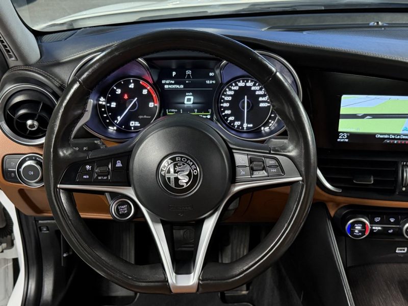 ALFA ROMEO GIULIA II 2.2 JTD 180 Cv LUSSO BOITE AUTO AT8 / INTERIEUR CUIR GPS CAMERA - GARANTIE 1 AN