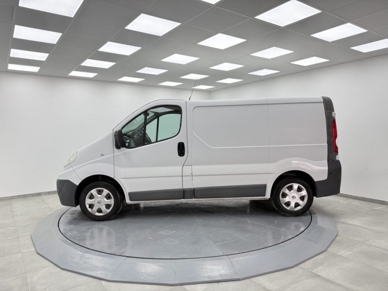 RENAULT TRAFIC GENERIQUE L1H1 2.0DCI 90cv 