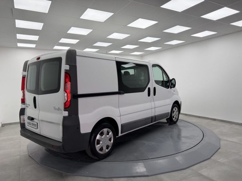 RENAULT TRAFIC GENERIQUE L1H1 2.0DCI 90cv 