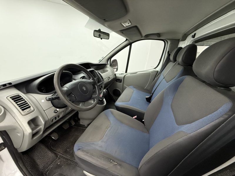 RENAULT TRAFIC GENERIQUE L1H1 2.0DCI 90cv 