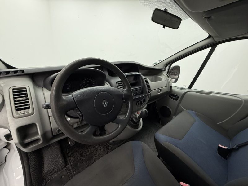 RENAULT TRAFIC GENERIQUE L1H1 2.0DCI 90cv 