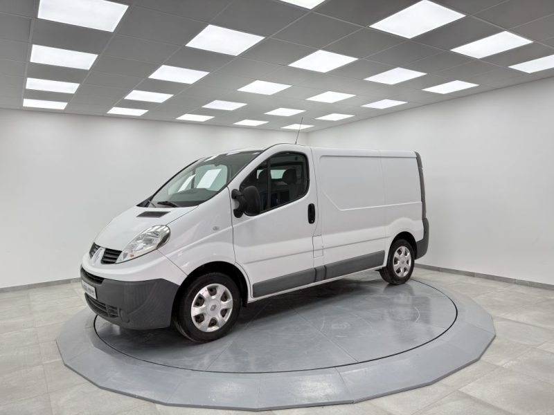 RENAULT TRAFIC GENERIQUE L1H1 2.0DCI 90cv 