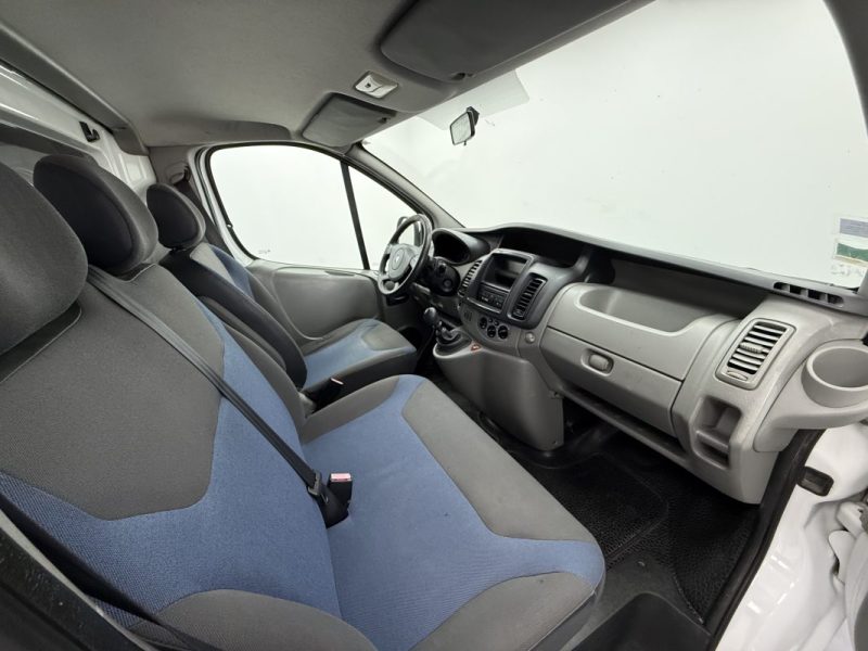 RENAULT TRAFIC GENERIQUE L1H1 2.0DCI 90cv 