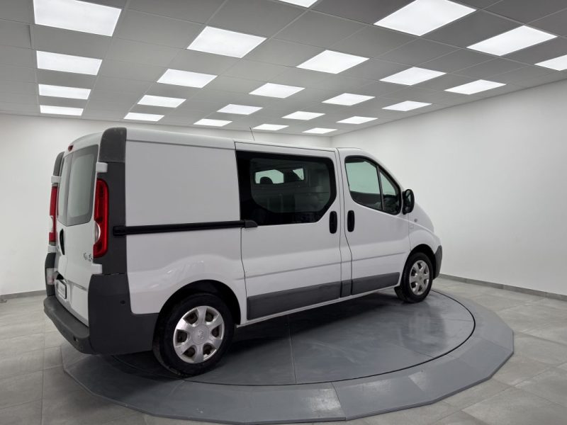 RENAULT TRAFIC GENERIQUE L1H1 2.0DCI 90cv 