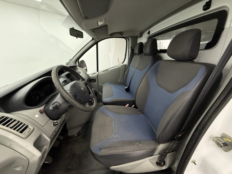RENAULT TRAFIC GENERIQUE L1H1 2.0DCI 90cv 