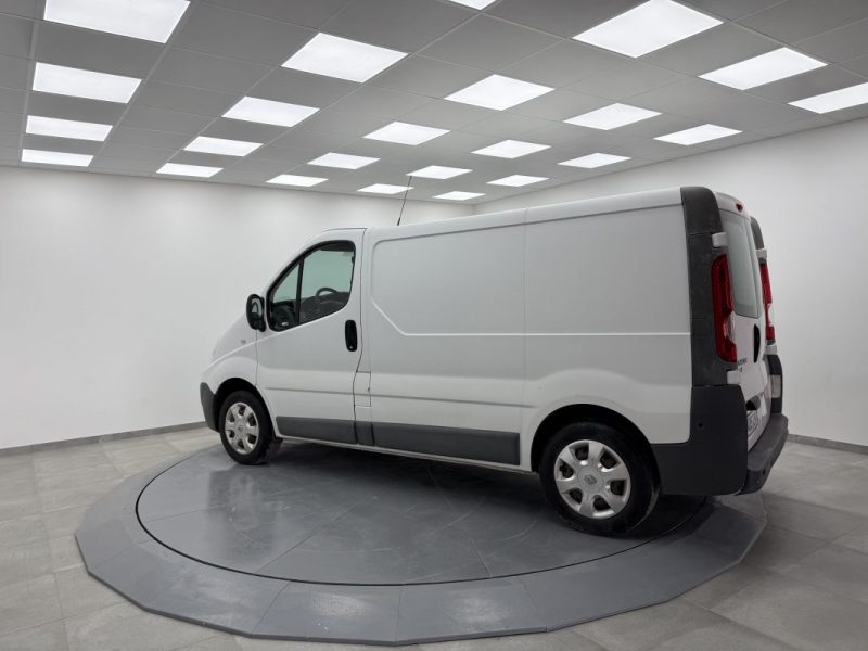 RENAULT TRAFIC GENERIQUE L1H1 2.0DCI 90cv 