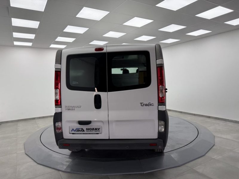 RENAULT TRAFIC GENERIQUE L1H1 2.0DCI 90cv 