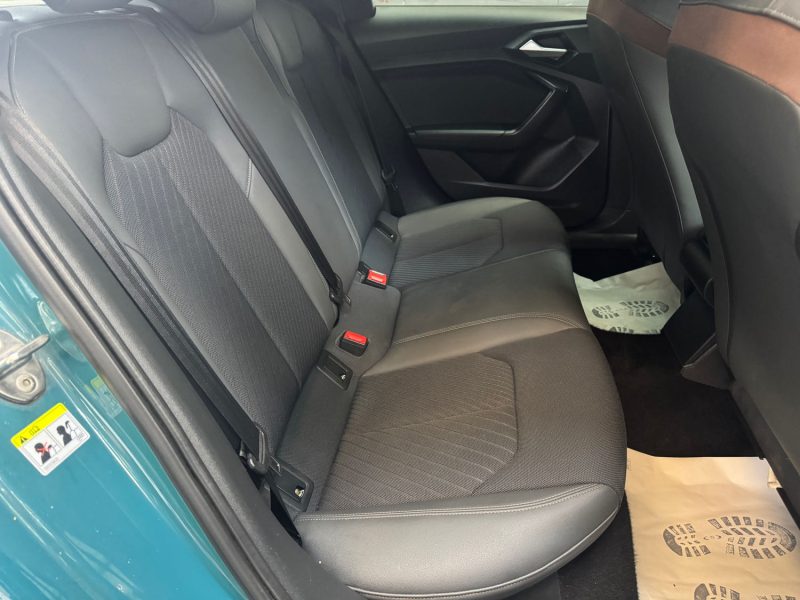 AUDI A1 SPORTBACK 30 TFSI 116ch S LINE S TRONIC 7 GARANTIE 12 MOIS 🇨🇵