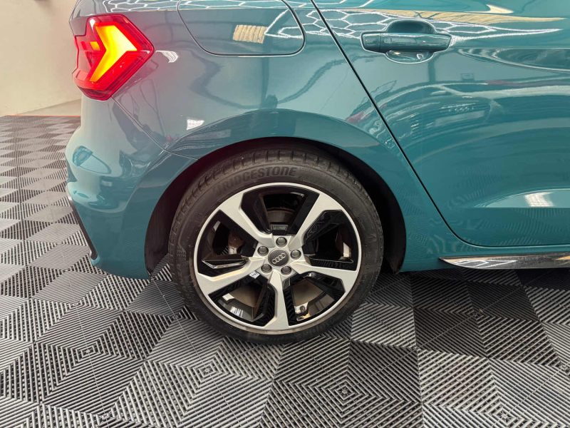 AUDI A1 SPORTBACK 30 TFSI 116ch S LINE S TRONIC 7 GARANTIE 12 MOIS 🇨🇵