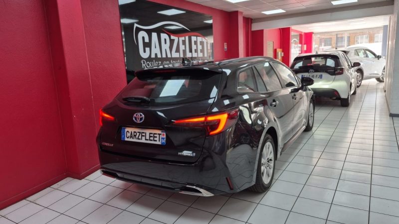 TOYOTA COROLLA TOURING SPORTS 140cv DYNAMIC BUSINESS/1 ERE MAIN/TVA RECUPERABLE