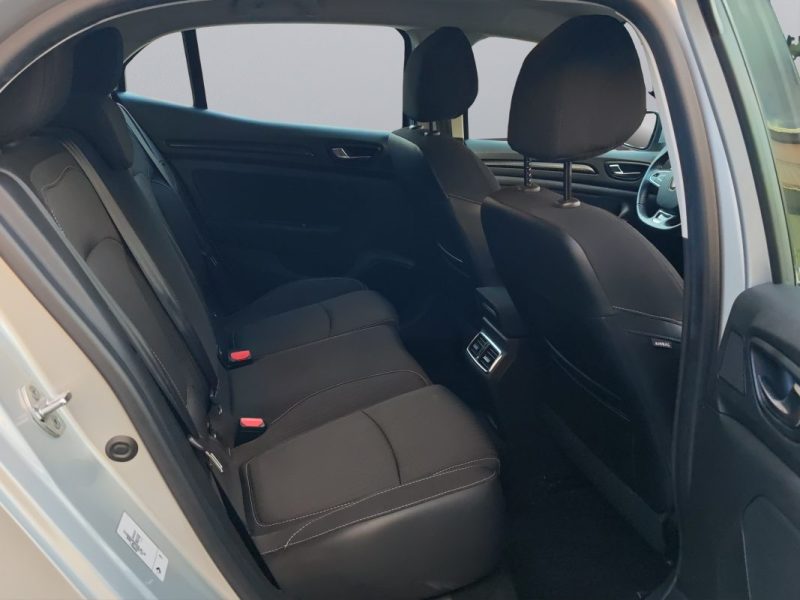 RENAULT MEGANE IV 1.2 TCE 130 ENERGY ZEN 