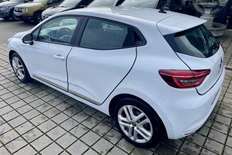 RENAULT CLIO V 1.6 E-TECH HYBRIDE 140CH ZEN -21N EDC 2022