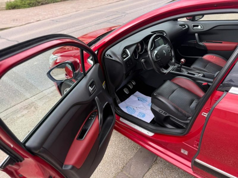 Citroën DS4 2.0 HDi 160Ch Sport Chic