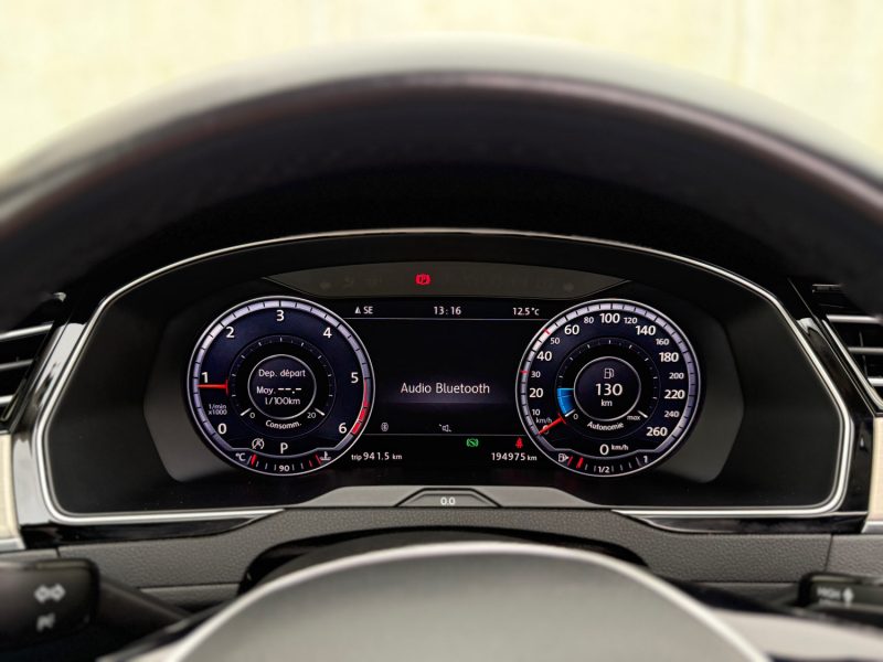 VOLKSWAGEN PASSAT BREAK 2.0 TDI 4MOTION 240CV CARAT EDITION GARANTIE 12 MOIS  