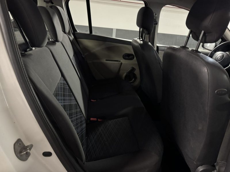 RENAULT CLIO III AUTHENTIQUE 1.5DCI 70 2008