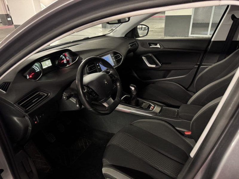 PEUGEOT 308 II 1.2 110CH SENSATION S&S 5P 2014