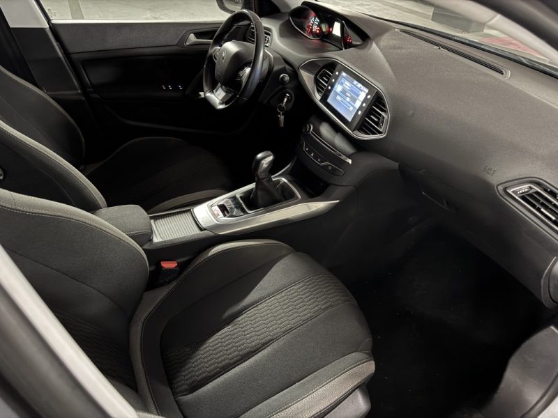 PEUGEOT 308 II 1.2 110CH SENSATION S&S 5P 2014