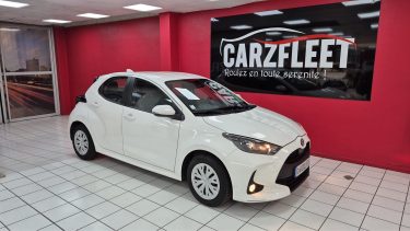 TOYOTA YARIS 4 HYBRIDE 116cv DYNAMIC BUSINESS/1 ERE MAIN/TVA RECUPERABLE