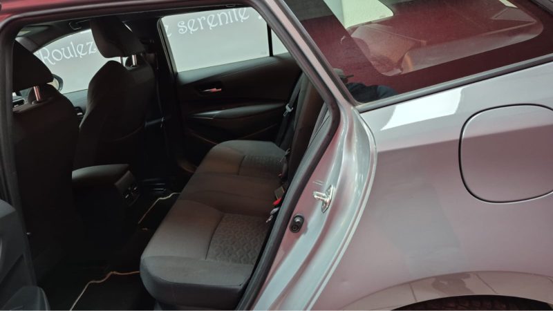 TOYOTA COROLLA TOURING SPORTS 122cv DYNAMIC BUSINESS/1 ERE MAIN/TVA RECUPERABLE