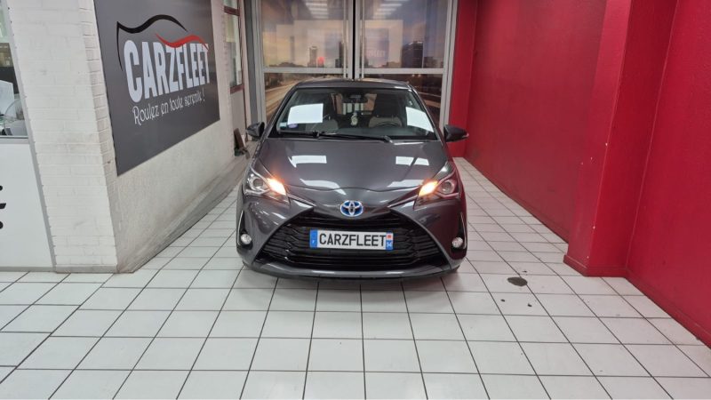 TOYOTA YARIS HYBRIDE 100cv FRANCE BUSINESS/1 ERE MAIN