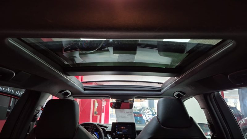 TOYOTA COROLLA TOURING SPORTS 184cv COLLECTION + TOIT PANORAMIQUE/1 ERE MAIN/TVA RECUPERABLE