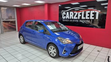 TOYOTA YARIS HYBRIDE 100cv FRANCE BUSINESS/1 ERE MAIN