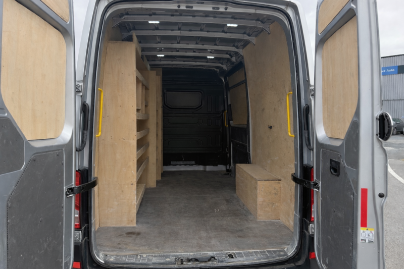 VOLKSWAGEN CRAFTER 35 L3H3 2.0 TDI 140CH BUSINESS TRACTION TVA RECUPERABLE  2023