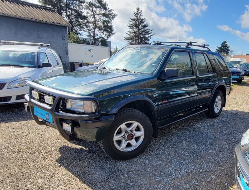 Opel Frontera 2.5 TD 115 ch – 4x4 robuste et polyvalent