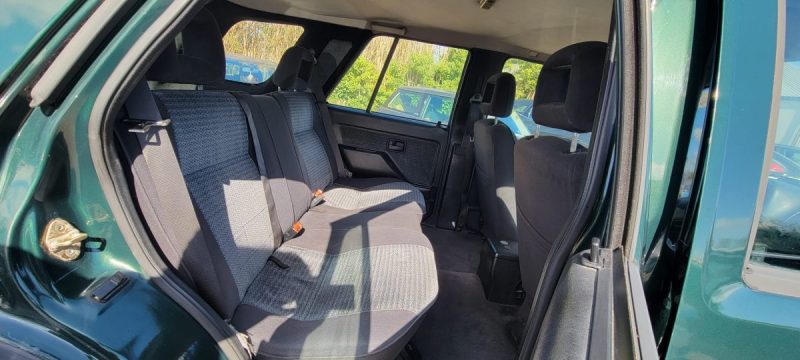 Opel Frontera 2.5 TD 115 ch – 4x4 robuste et polyvalent