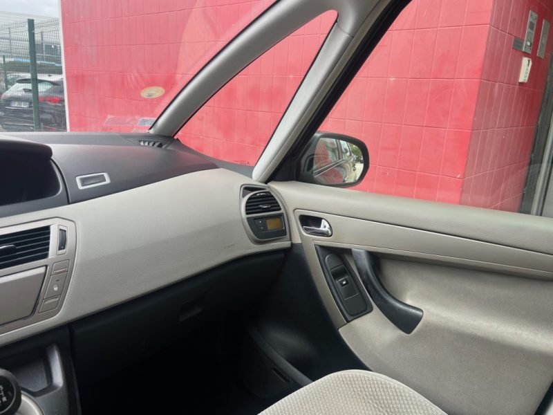 CITROEN C4 PICASSO 1.6L HDI AMBIANCE 110CH - GARANTIE 6 MOIS