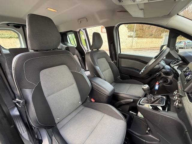 RENAULT KANGOOIII 1.3 TCE 100CH EQUILIBRE / 1ERE MAIN / 20960 KM  2022