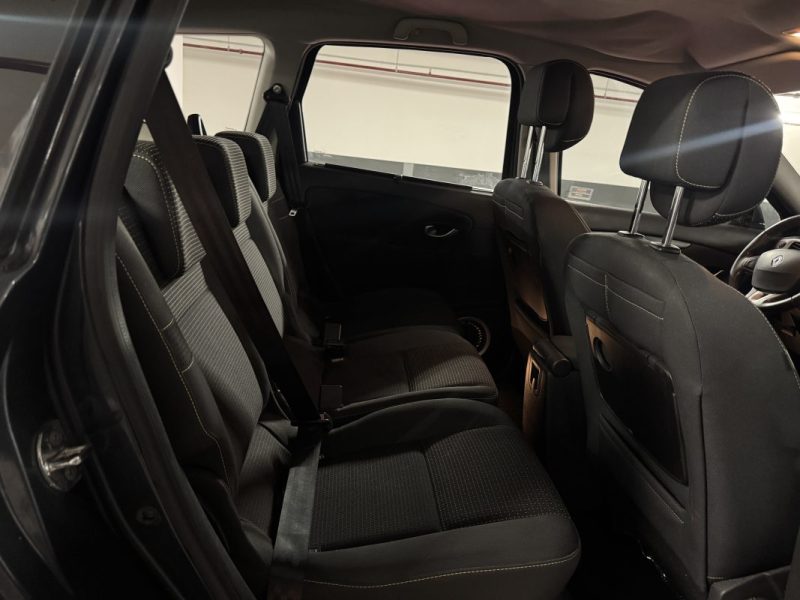 RENAULT SCENICIII GRAND 1.5 DCI 110 DYNAMIQUE 5P 2010