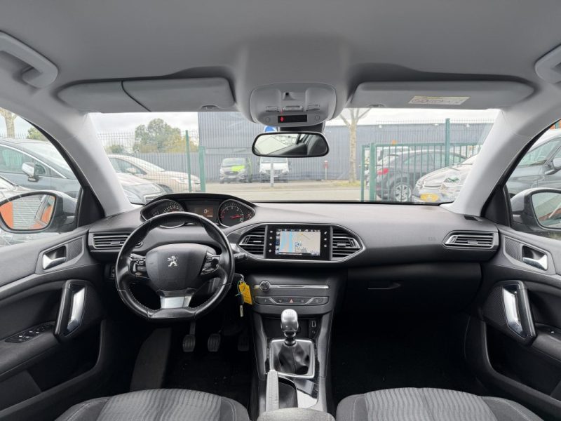 PEUGEOT 308 II 1.6 BlueHDI 120 CV - GARANTIE 12 mois - Active 
