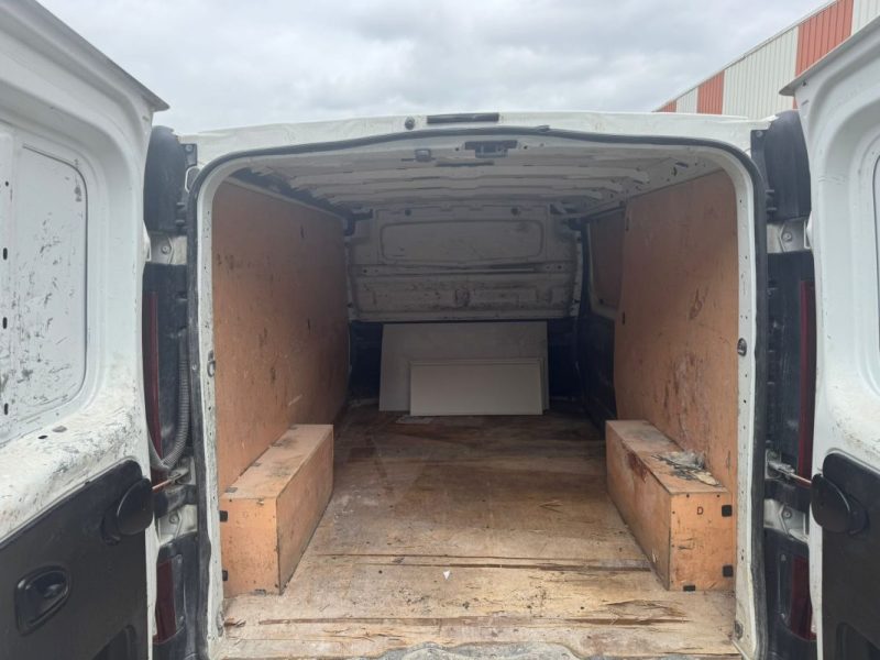 RENAULT TRAFIC 3  L2H1 (1200) 1.6 DCI 125CH ENERGY GRAND CONFORT 