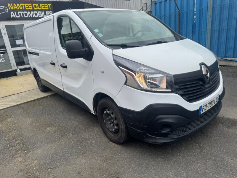 RENAULT TRAFIC 3  L2H1 (1200) 1.6 DCI 125CH ENERGY GRAND CONFORT 