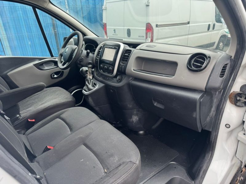 RENAULT TRAFIC 3  L2H1 (1200) 1.6 DCI 125CH ENERGY GRAND CONFORT 
