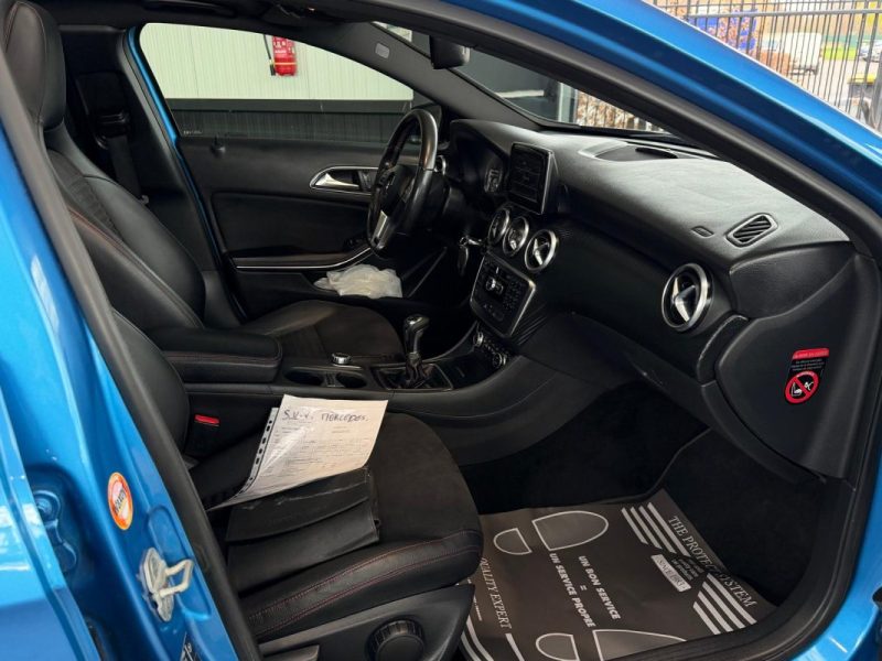 🔹 Mercedes Classe A 180 CDI 110Ch AMG – Toit ouvrant – Caméra – GPS – 155 000 km – Garantie 🚗📈