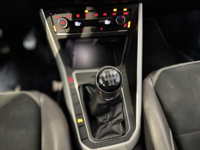 VOLKSWAGEN POLO 6 1.0 TSI 95ch CARAT / 1 ERE MAIN / SUIVI D'ENTRETIEN COMPLET