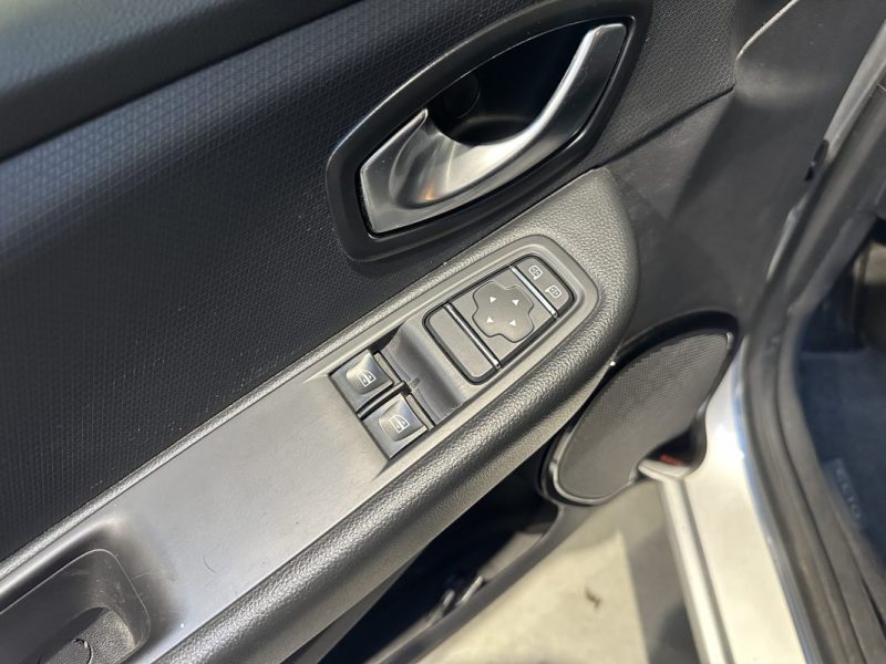 RENAULT CLIO 4 - 1.5 DCI 75ch - KIT DISTRI NEUF