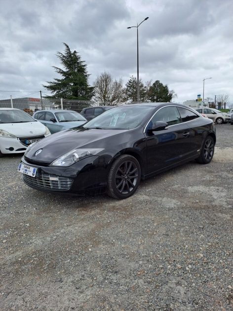 RENAULT LAGUNAIII 2.0 DCI 150 INITIALE 2012