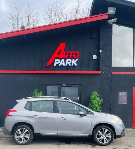 PEUGEOT 2008 1.2 - Paiement 3x/4x/10x ✅