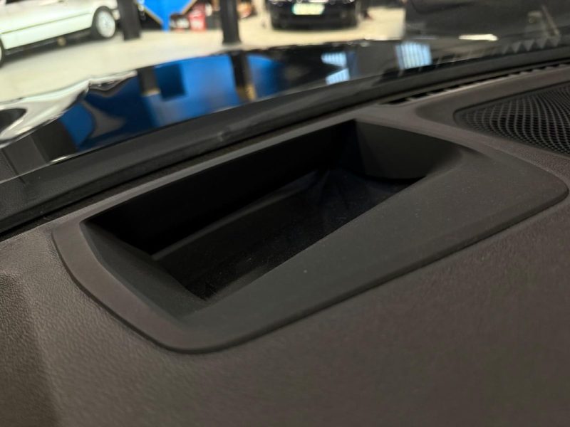 BMW SERIE 3 330 E 292CH M Sport / TOIT OUVRANT + CUIR COMPLET + H&K + TETE HAUTE / 