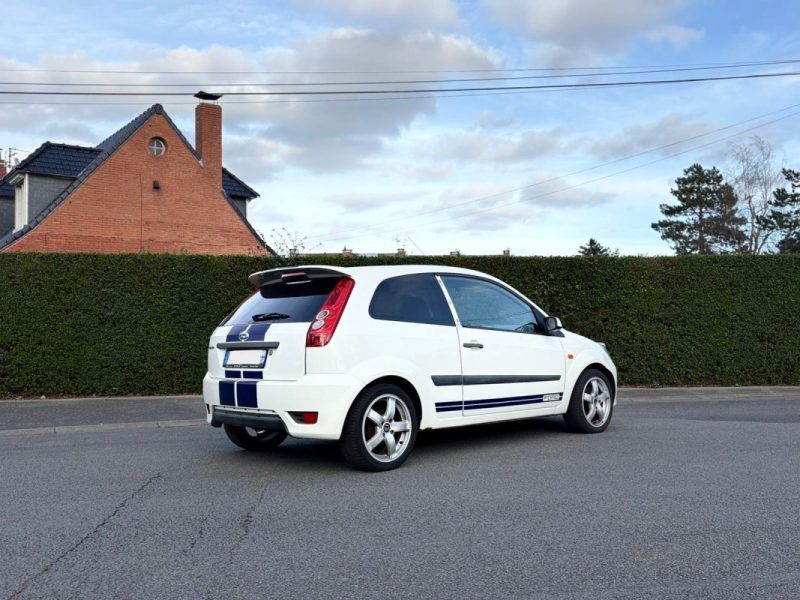✅ Magnifique FORD FIESTA 1.6 16V Pack Sport ST
