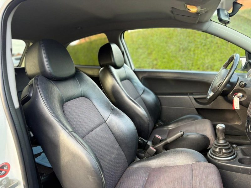 ✅ Magnifique FORD FIESTA 1.6 16V Pack Sport ST