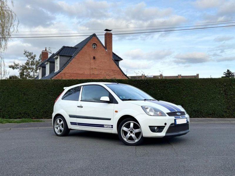 ✅ Magnifique FORD FIESTA 1.6 16V Pack Sport ST