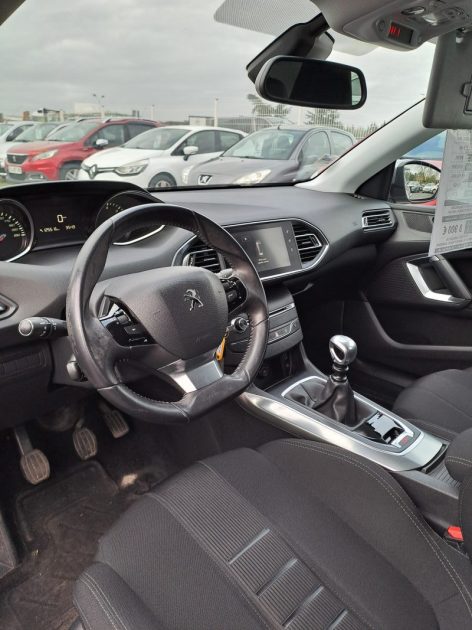 PEUGEOT 308 II 1.6 E-HDI FAP 115CH ALLURE 5P 2013
