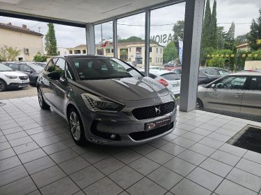 DS DS 5 BLUEHDI 180CH BE CHIC S&S EAT6 ANNEE2016 195000KM