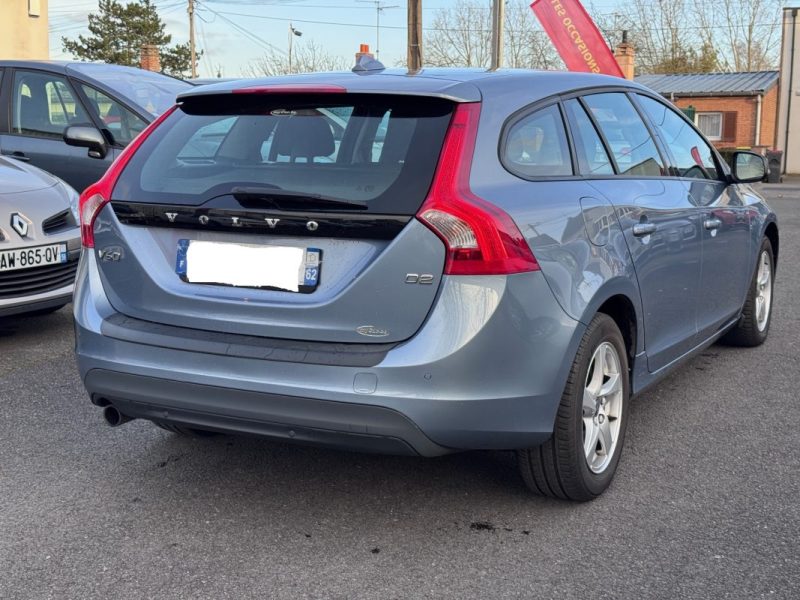 VOLVO  V60 D2 2.0 D 120CV DIN ET 6SC FISCAUX  2017
