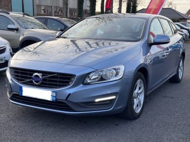VOLVO  V60 D2 2.0 D 120CV DIN ET 6SC FISCAUX  2017