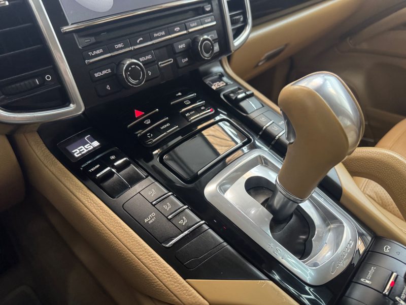 PORSCHE CAYENNE II 3.0 D V6 245ch TIPTRONIC S GARANTIE 12 MOIS HISTORIQUE COMPLET 2EME MAIN  